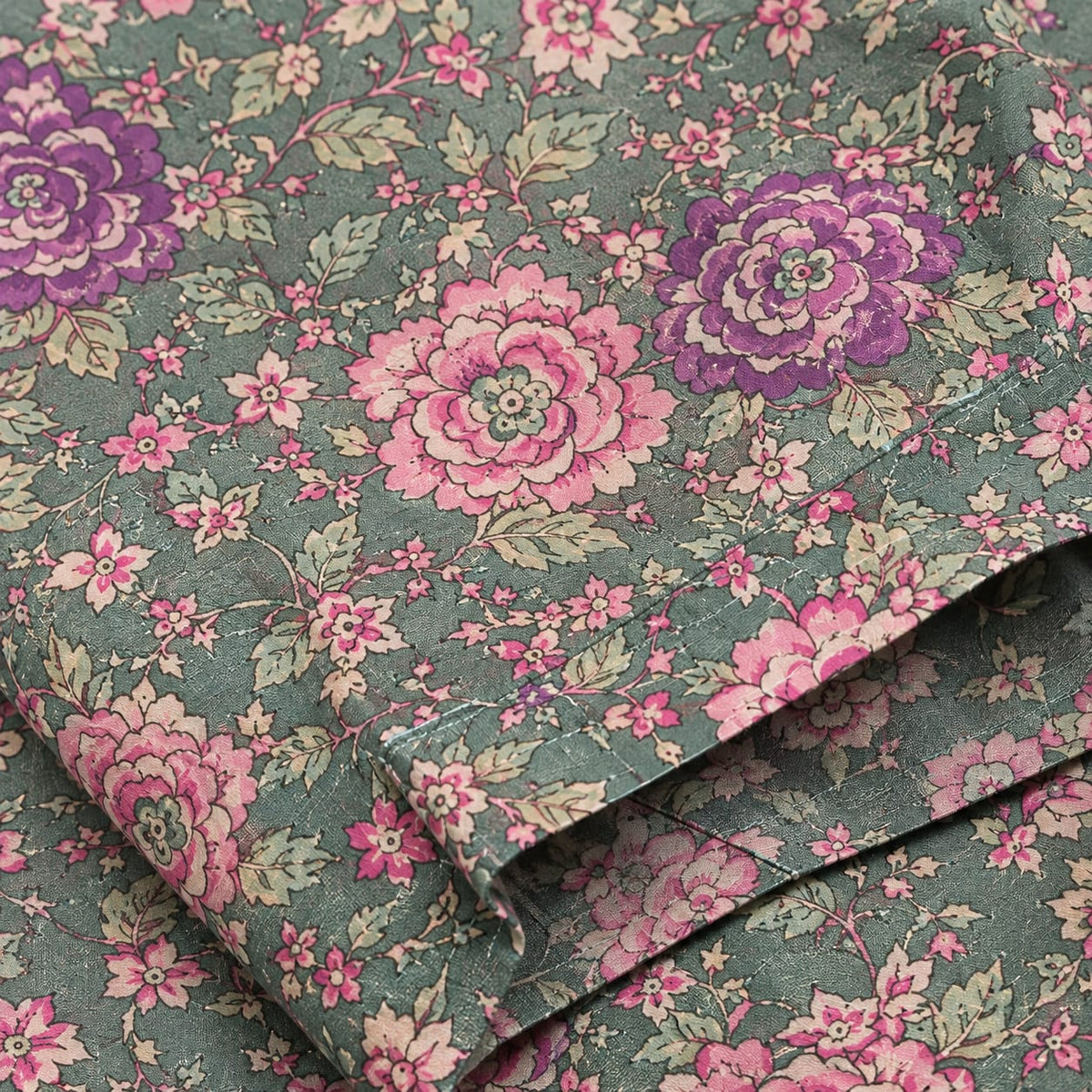 women's cord-set
